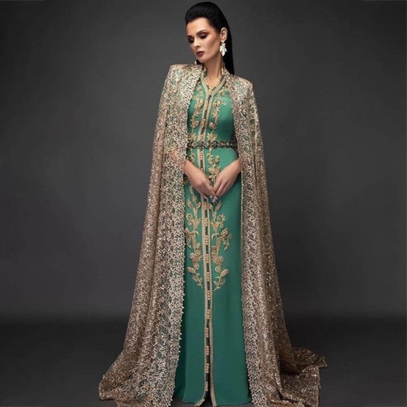 caftan mariage avec traine